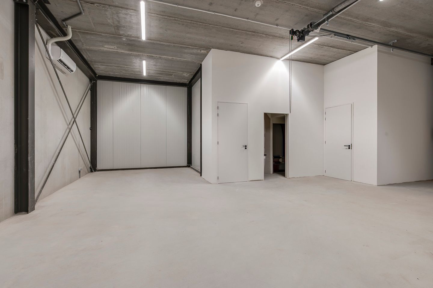 Bekijk foto 5 van Textielweg 16-05