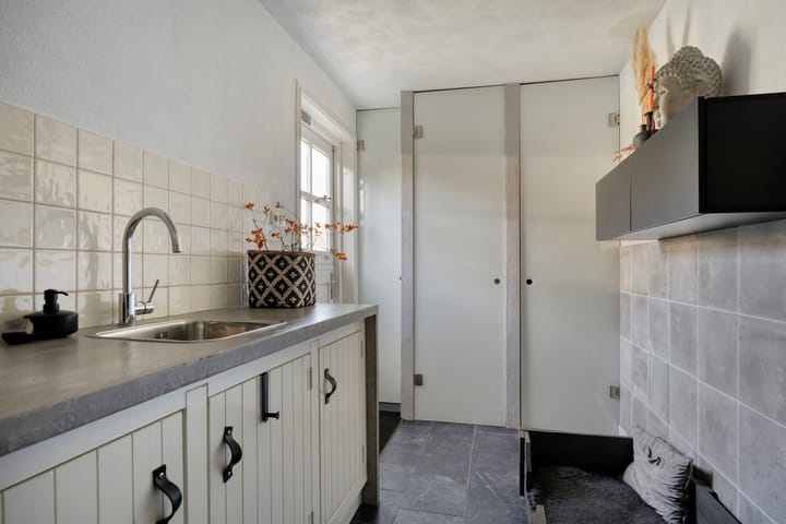 Photo 43 of Stationsstraat 27-A