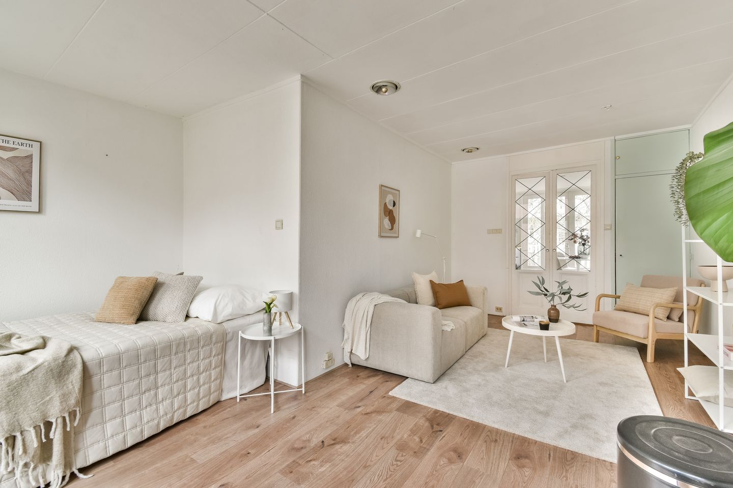 Photo 10 of Brederodestraat 22-2