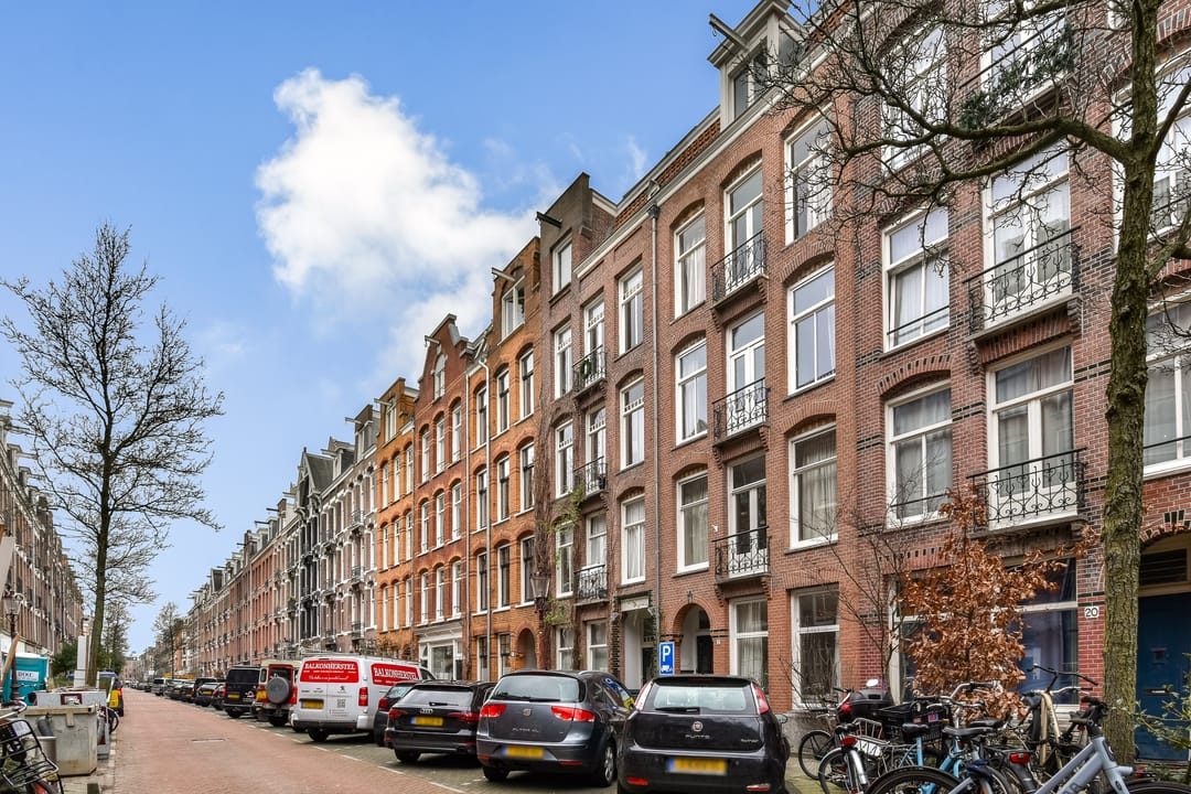 Photo 26 of Brederodestraat 22-2