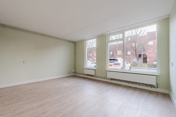 Photo 3 of Pollux 18