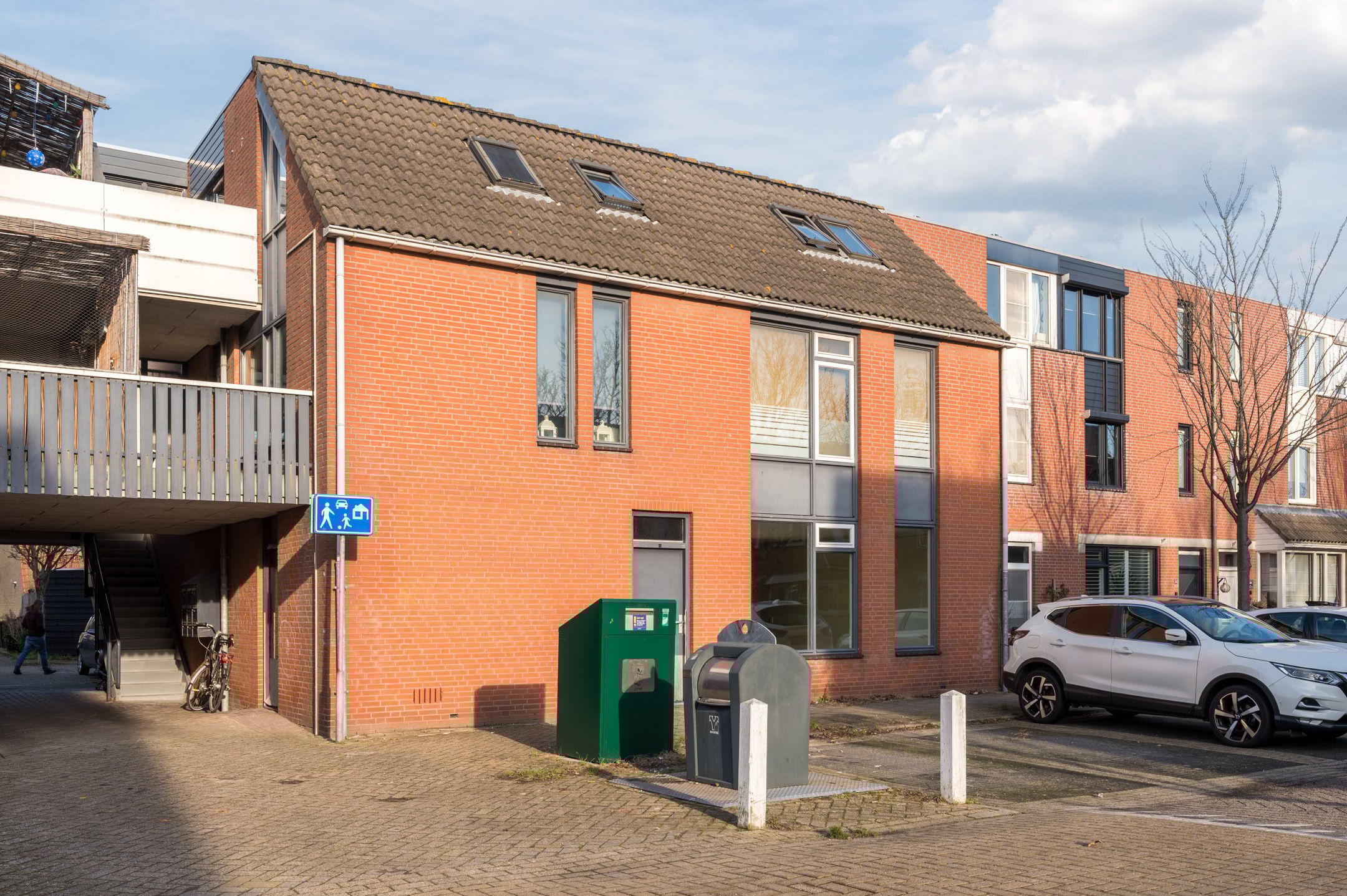 Foto 6 van Pollux 18