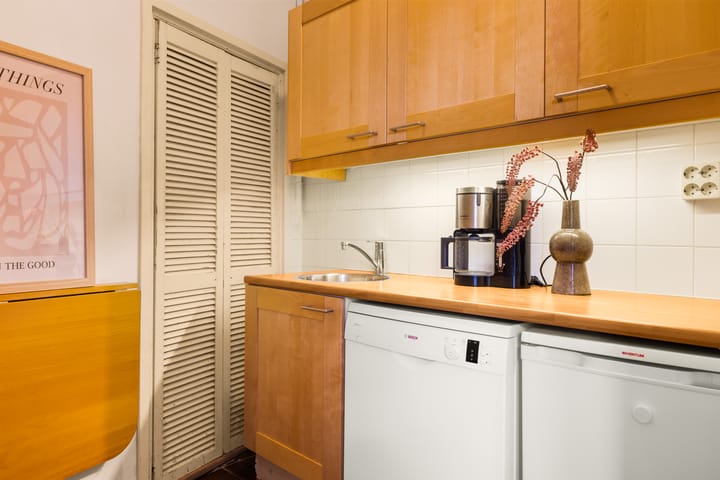 Photo 21 of Surinameplein 10-H