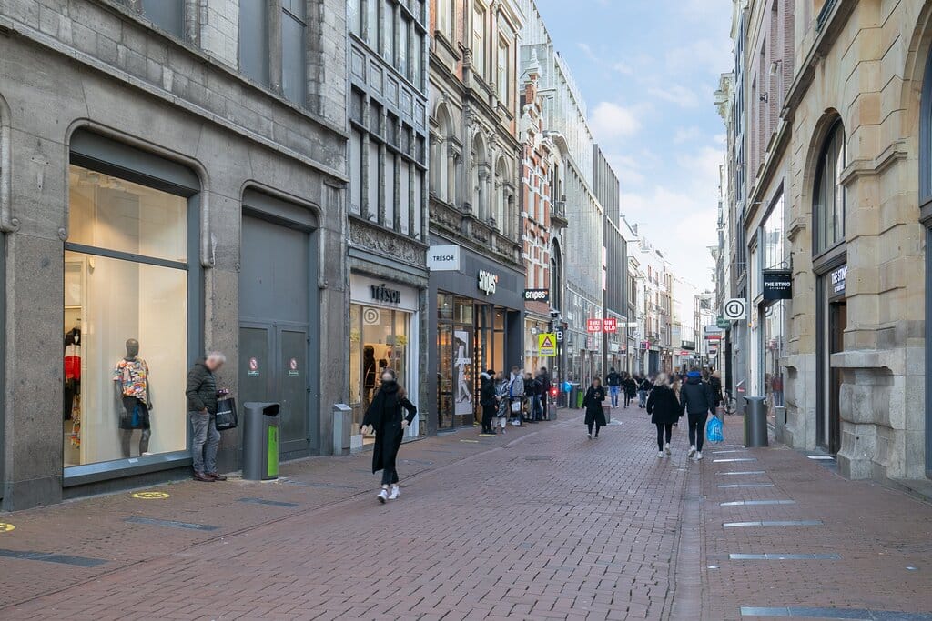 Photo 31 of Wijdesteeg 62