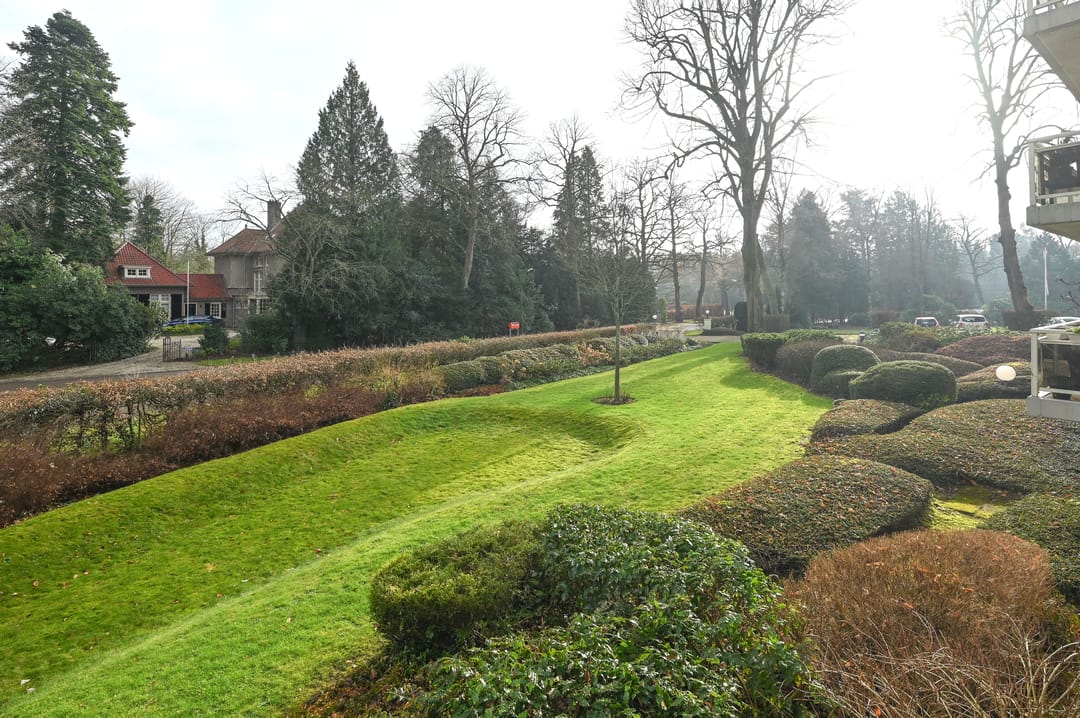 Foto 2 van Julianalaan 4-0102