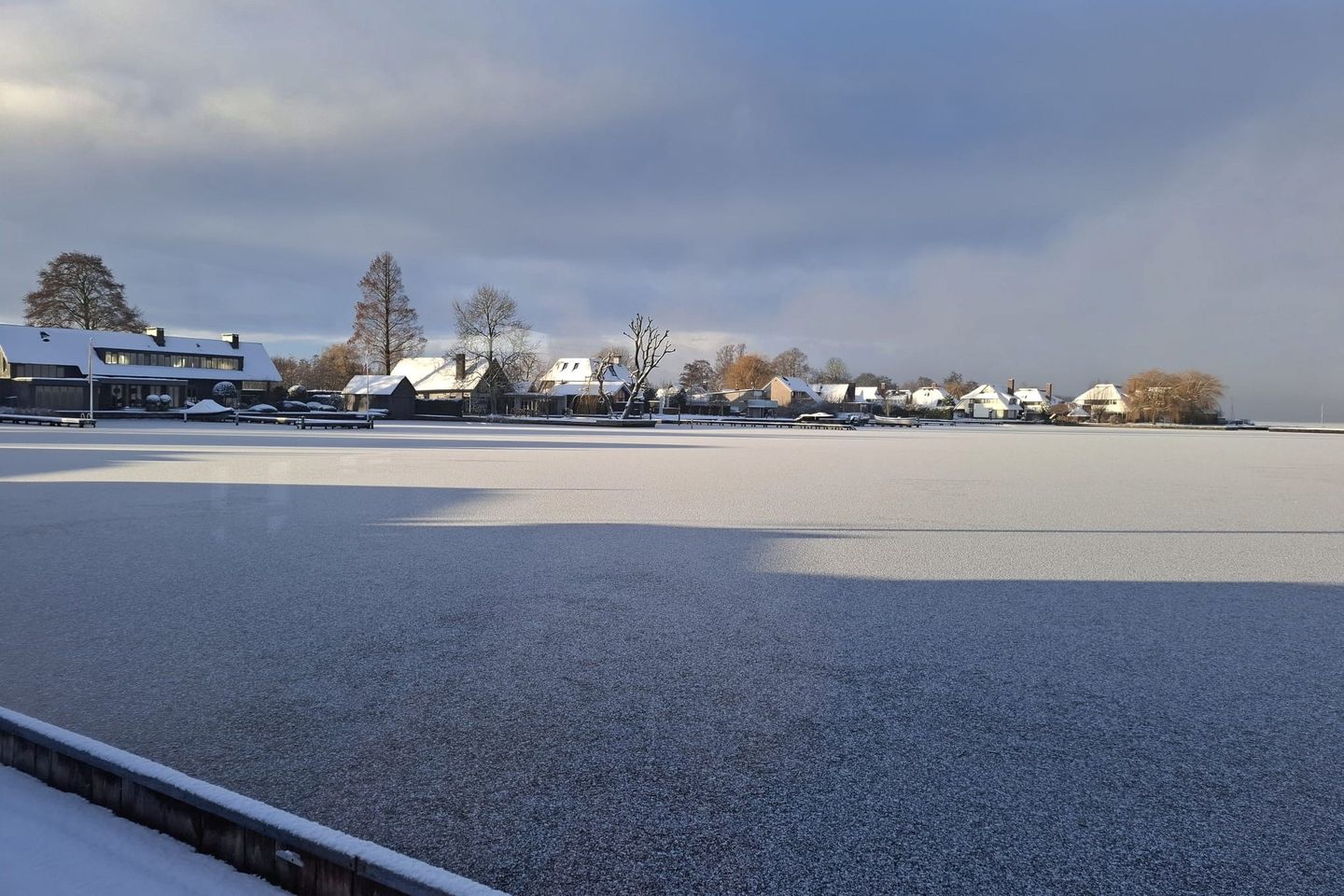 Foto 20 van Nieuw-Loosdrechtsedijk 270-AWS09