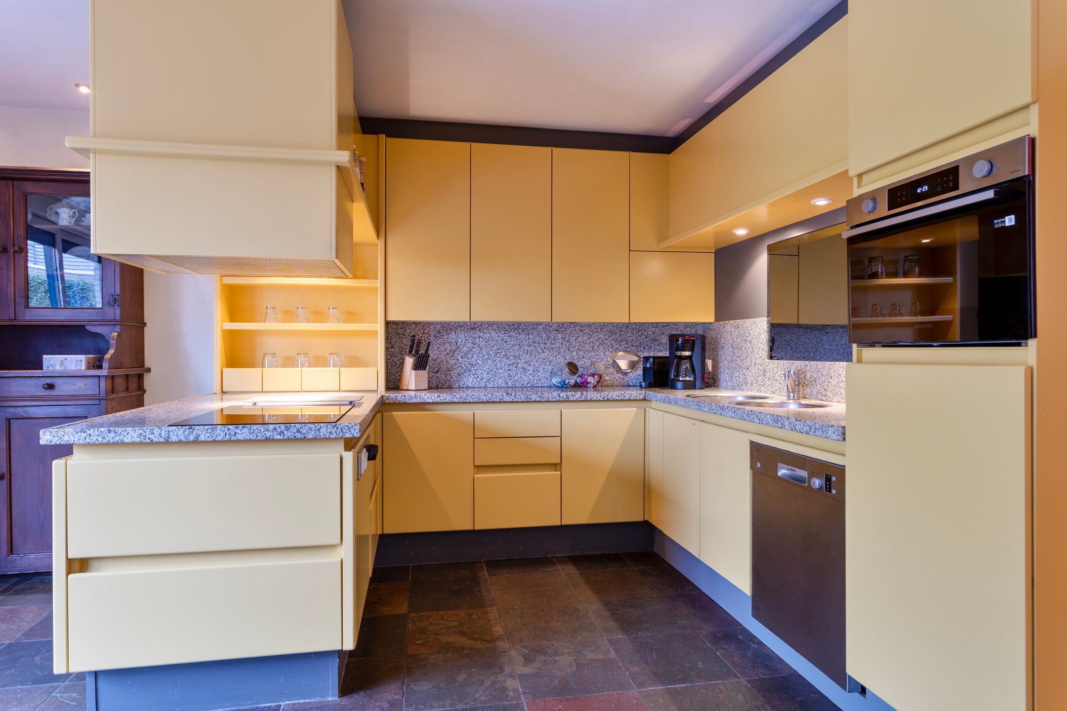 Foto 15 van Schoolhuisweg 19