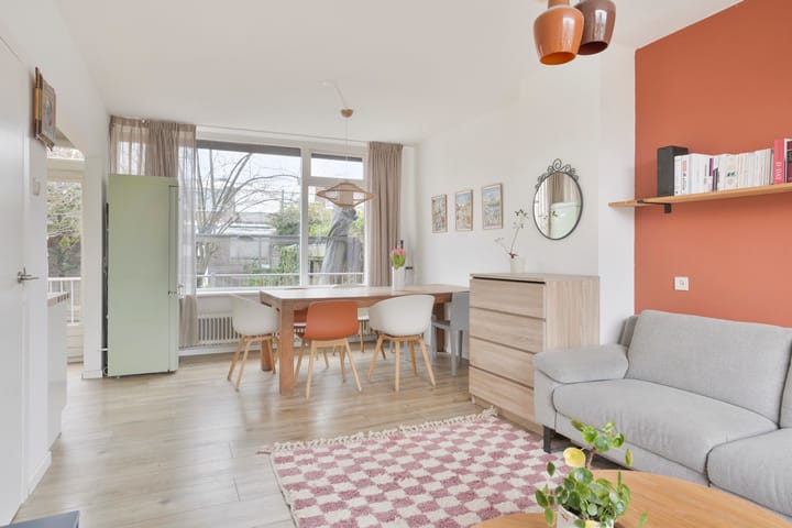 Photo 3 of Kaaplandstraat 25