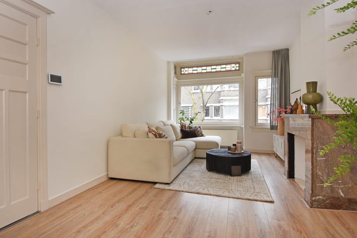 Photo 9 of Van Heutszstraat 161