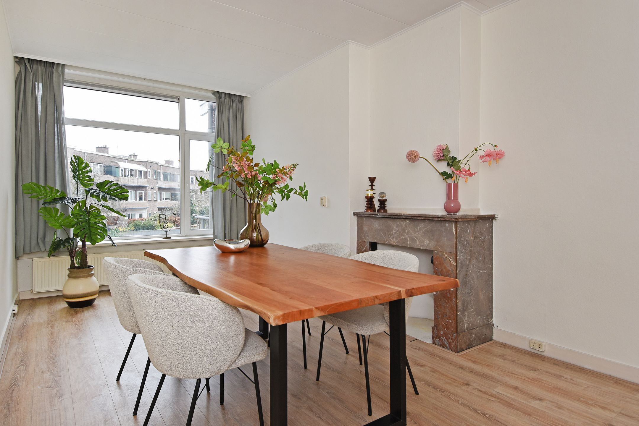 Foto 3 van Van Heutszstraat 161