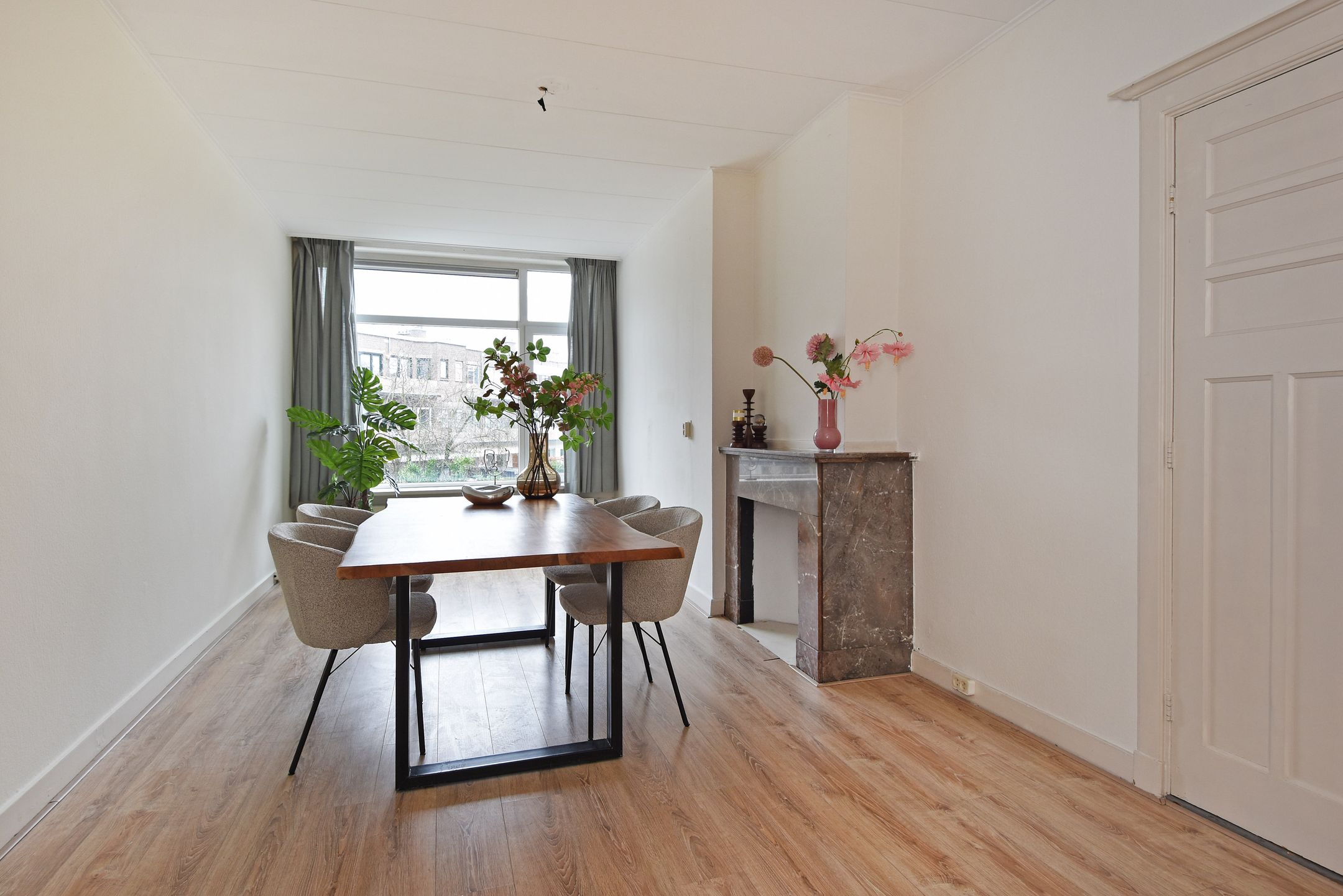 Foto 18 van Van Heutszstraat 161