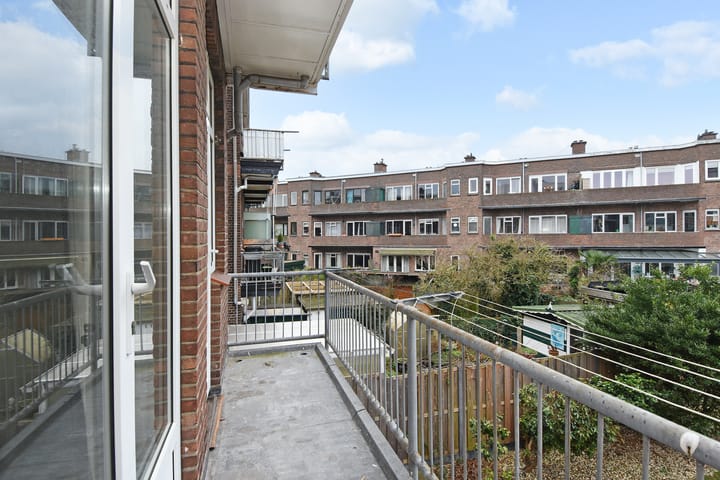 Photo 29 of Van Heutszstraat 161