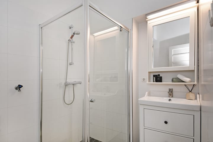 Photo 36 of Van Heutszstraat 161