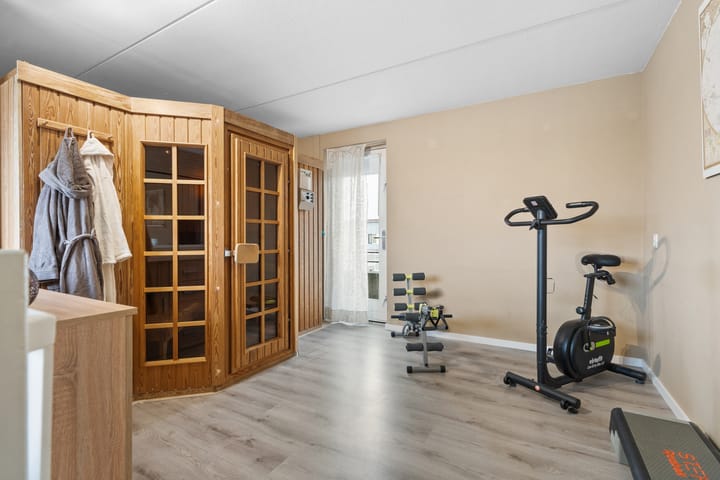 Foto 32 van Albert van Dalsumlaan 21