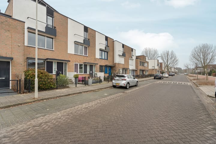 Foto 51 van Albert van Dalsumlaan 21