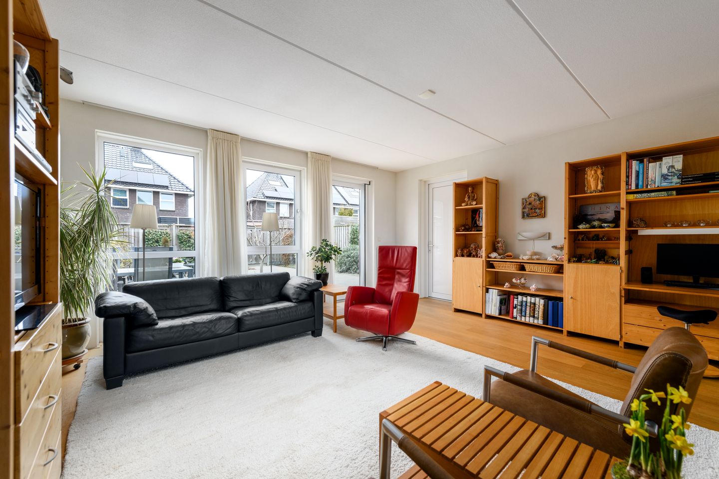 Foto 5 van Distelvlinder 13