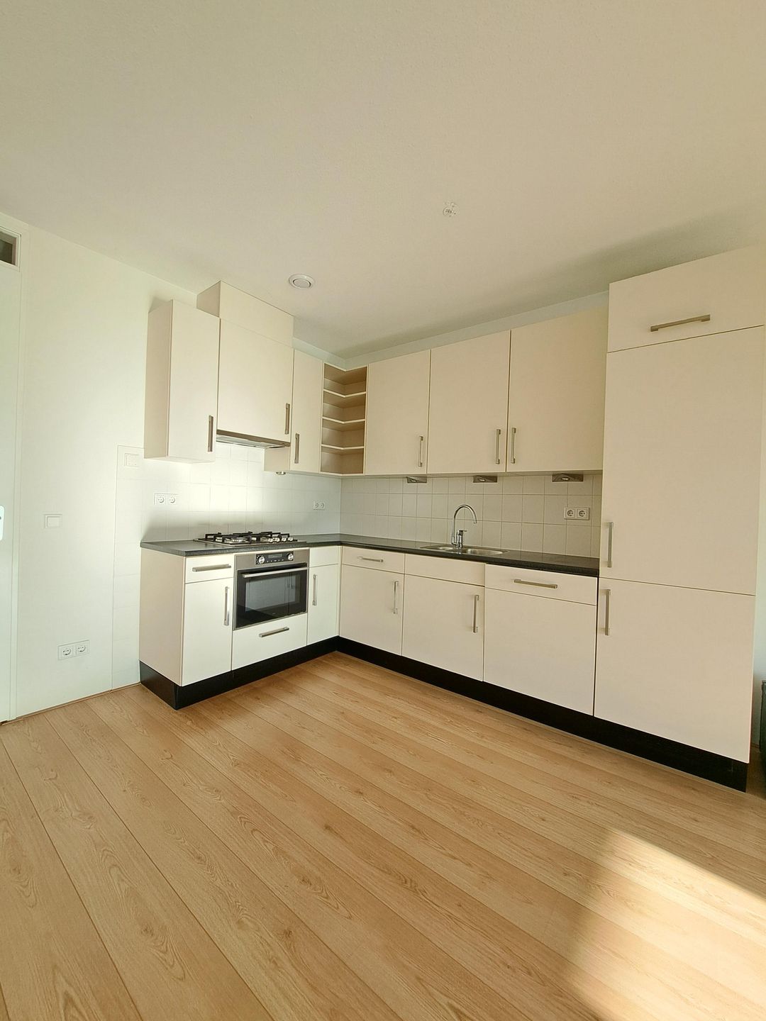 Foto 11 van Houtstraat 47