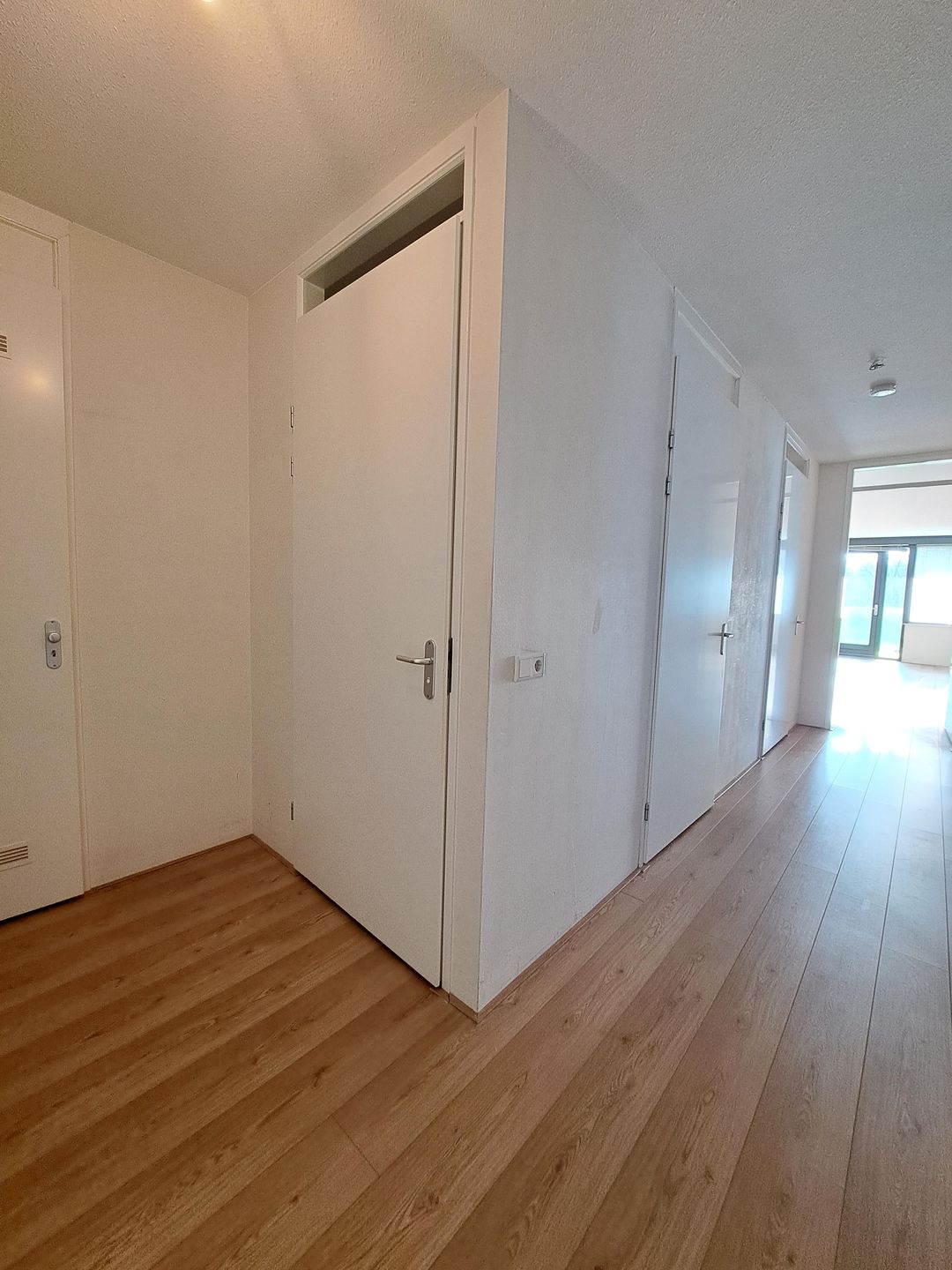 Foto 16 van Houtstraat 47