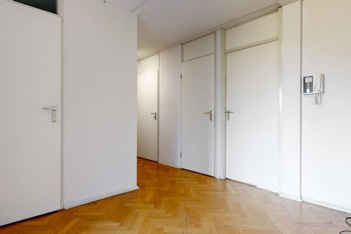 Photo 20 of Henriëtte Roland Holststraat 114