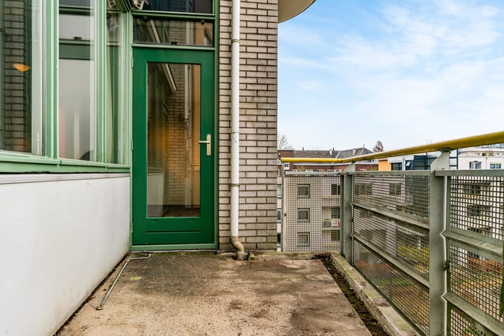 Photo 13 of Henriëtte Roland Holststraat 114