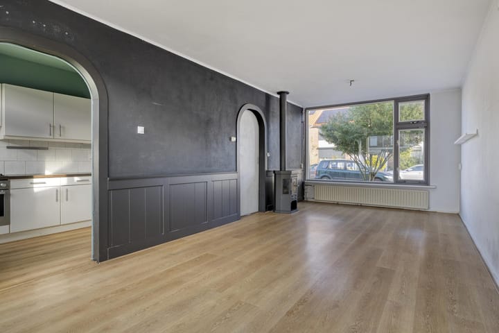 Photo 13 of Bruno Renardstraat 13