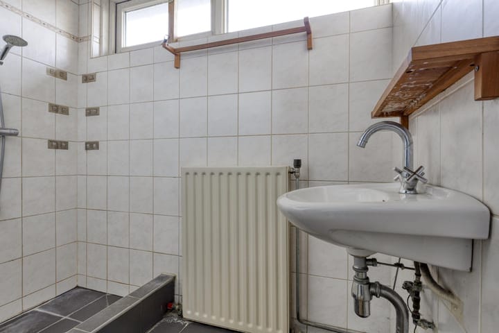 Photo 36 of Bruno Renardstraat 13