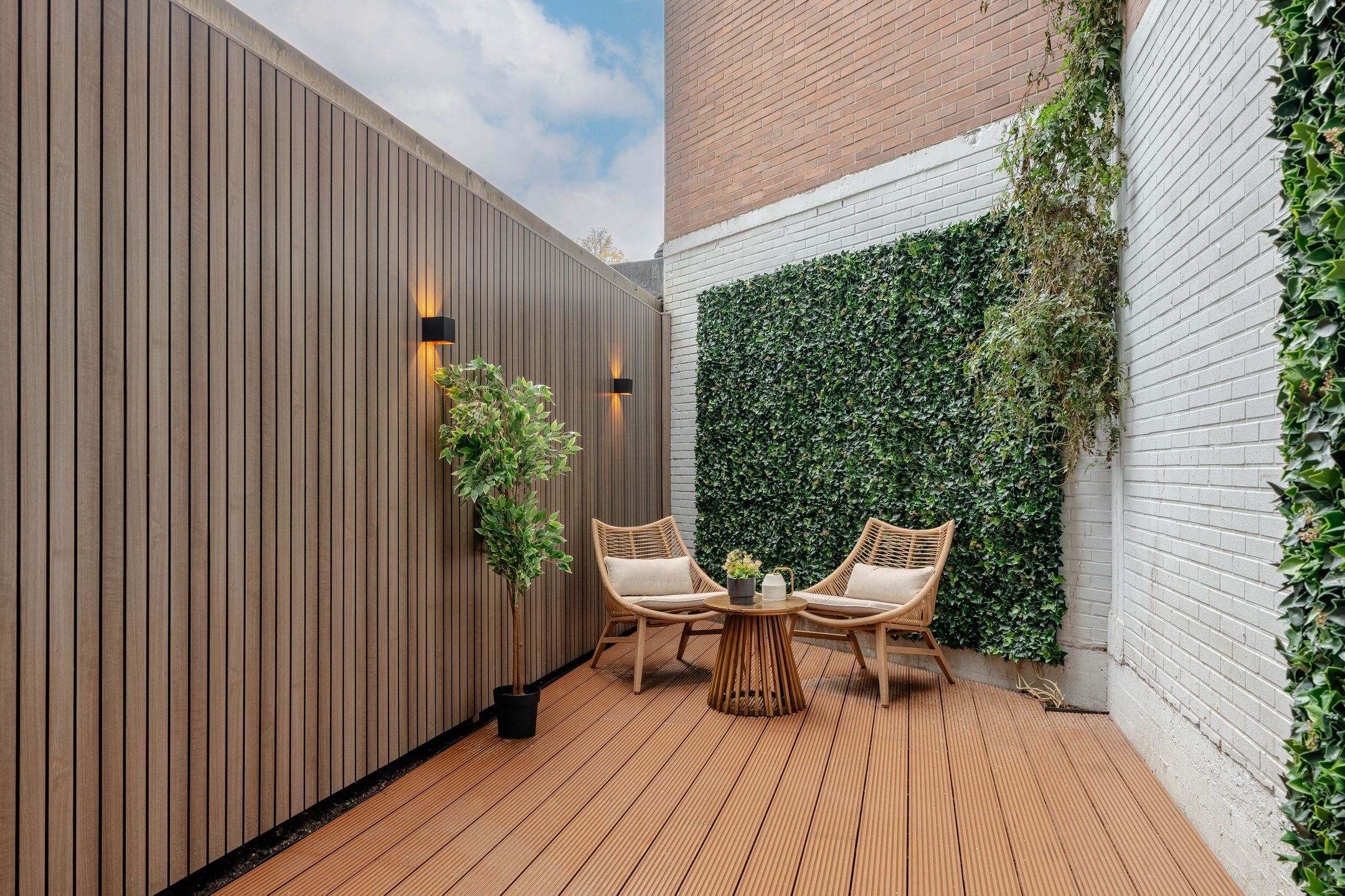 Photo 3 of Eerste Helmersstraat 34