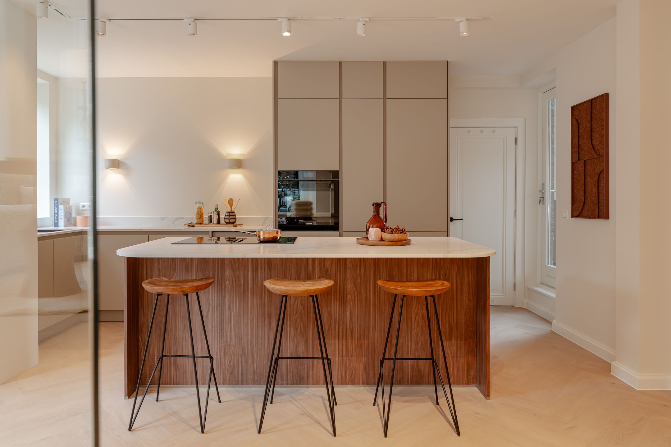 Photo 9 of Eerste Helmersstraat 34