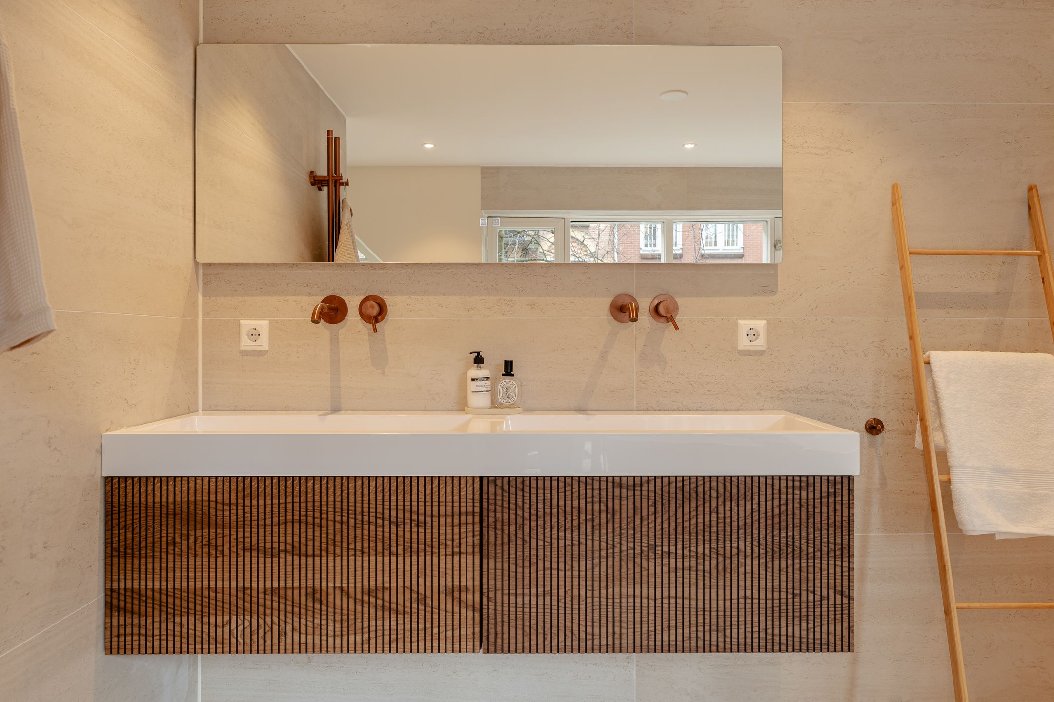 Photo 21 of Eerste Helmersstraat 34