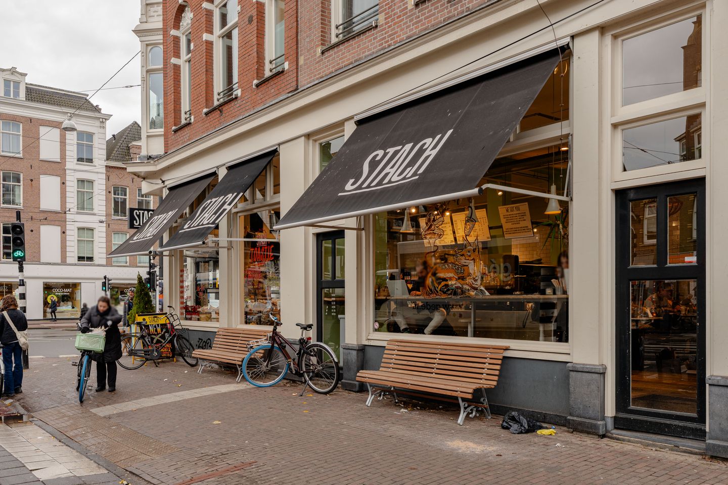 Photo 44 of Eerste Helmersstraat 34