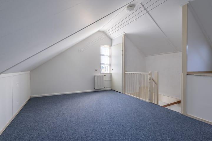 Photo 22 of Rozemarijn 14