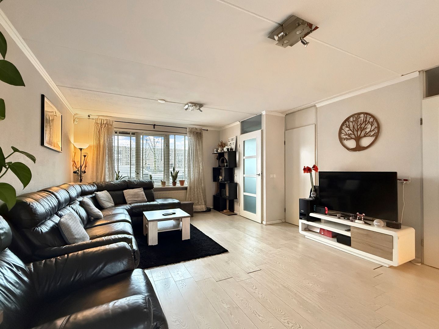 Foto 4 van Reina Prinsen Geerligsdreef 35