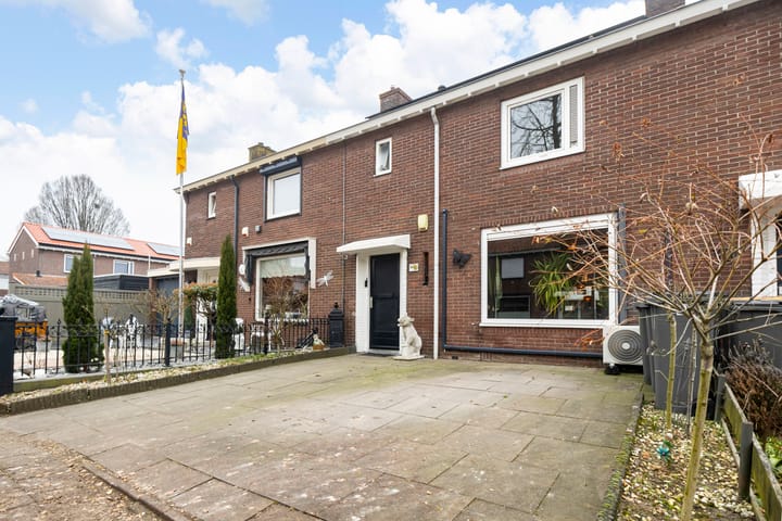 Foto 33 van Irislaan 36