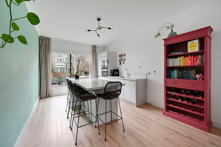 Photo 10 of Juliana van Stolberglaan 392