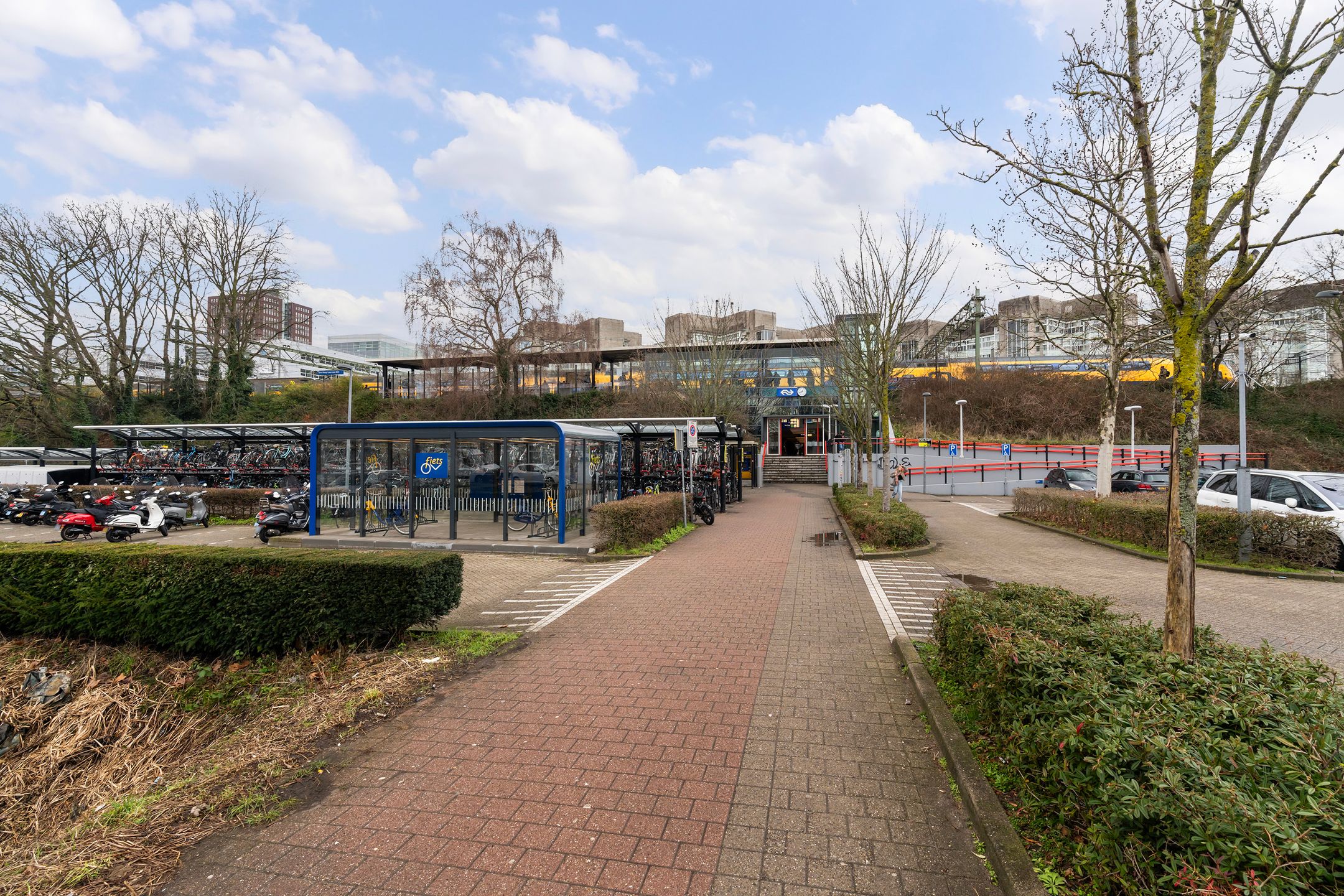 Foto 27 van van Heurnstraat 226