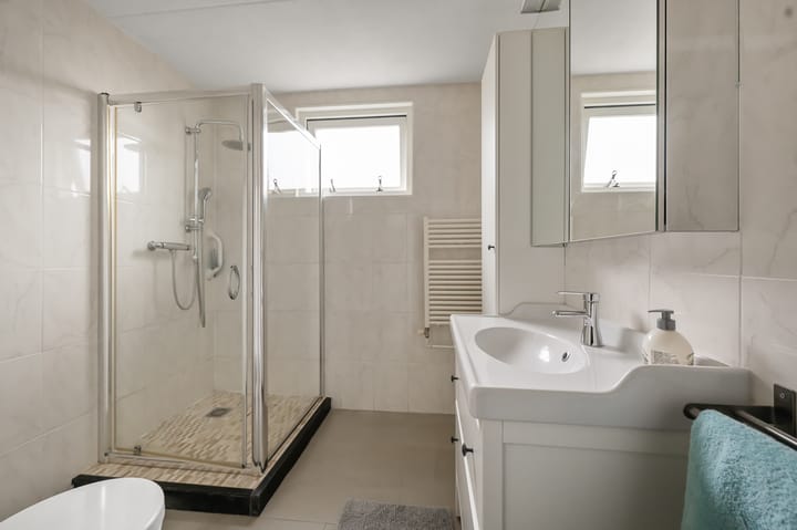 Foto 18 van Helena Kuipers-Rietberghof 34