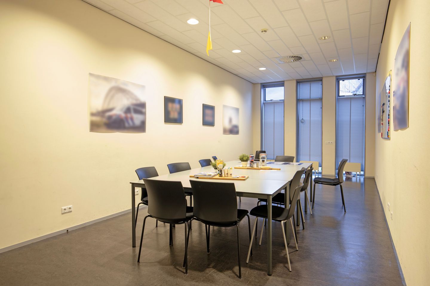 View photo 2 of Burgemeester de Bruïnelaan 73