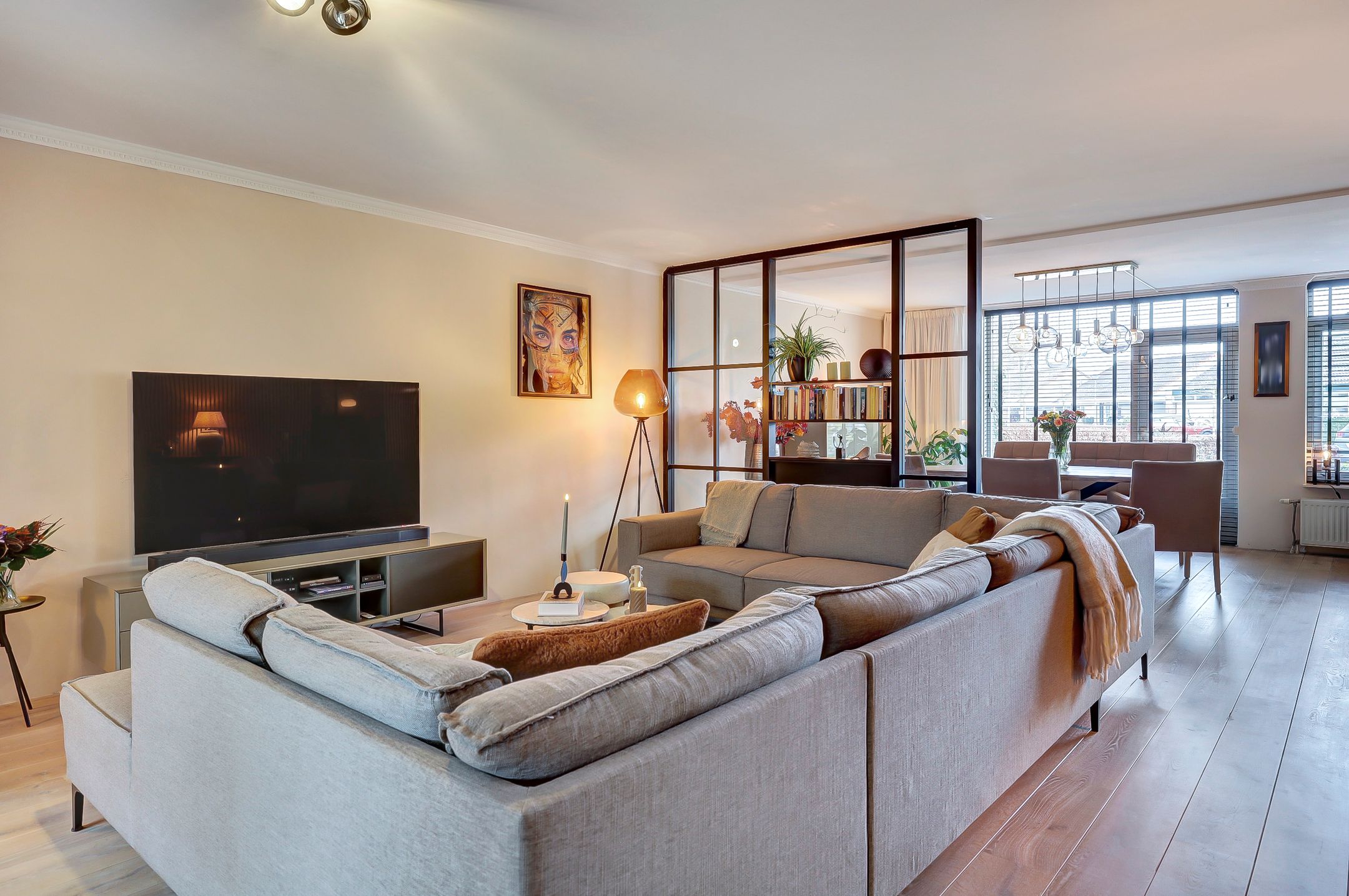 Foto 9 van Mercurius 46