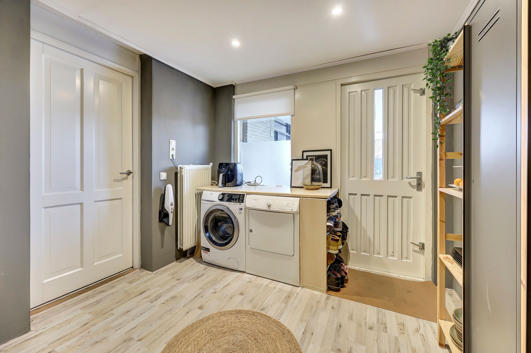 Foto 12 van Mercurius 46