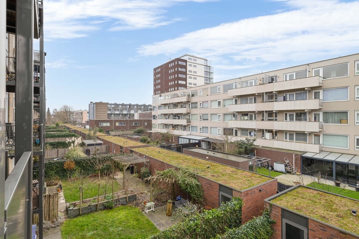 Photo 20 of Spaaklaan 17