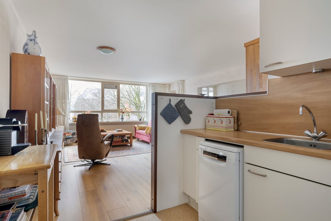 Foto 11 van Waterlooplein 208