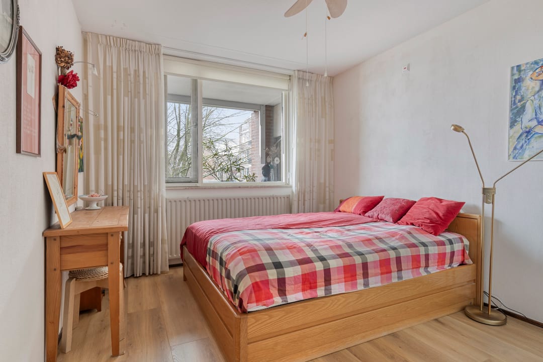 Foto 16 van Waterlooplein 208