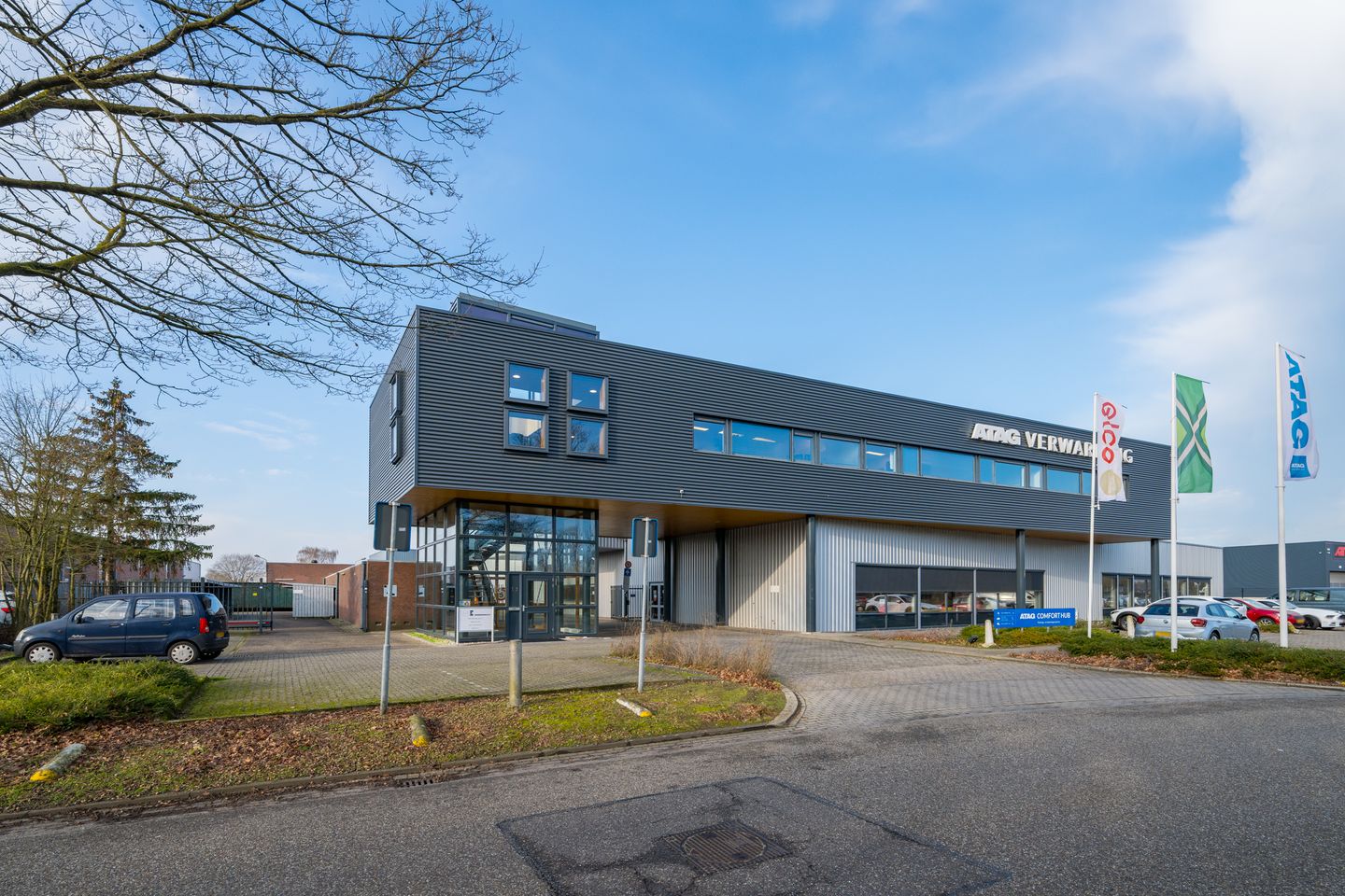 Bekijk foto 1 van Albert Schweitzerstraat 13