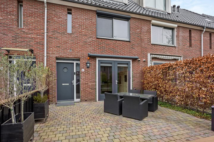 Foto 4 van Piet Zwartstraat 6