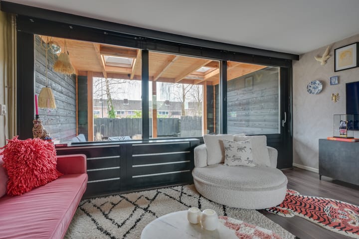 Foto 15 van J. van de Veldelaan 84