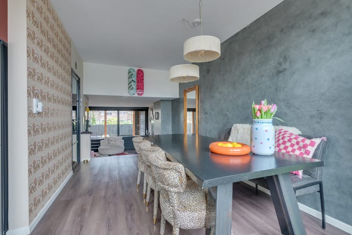 Foto 19 van J. van de Veldelaan 84