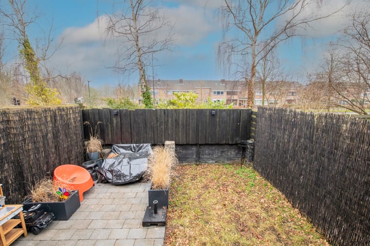 Foto 40 van J. van de Veldelaan 84