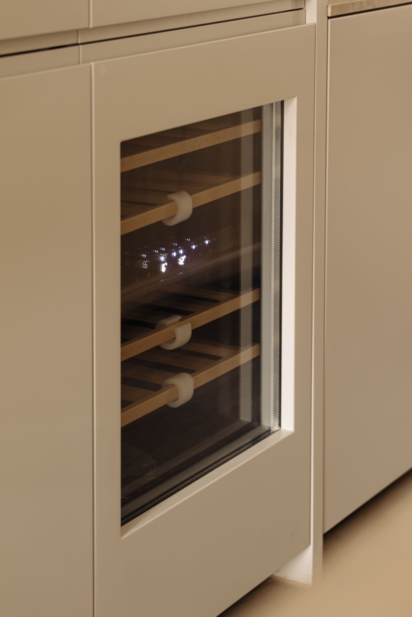 Foto 9 van Waldeck Pyrmontlaan 4-1