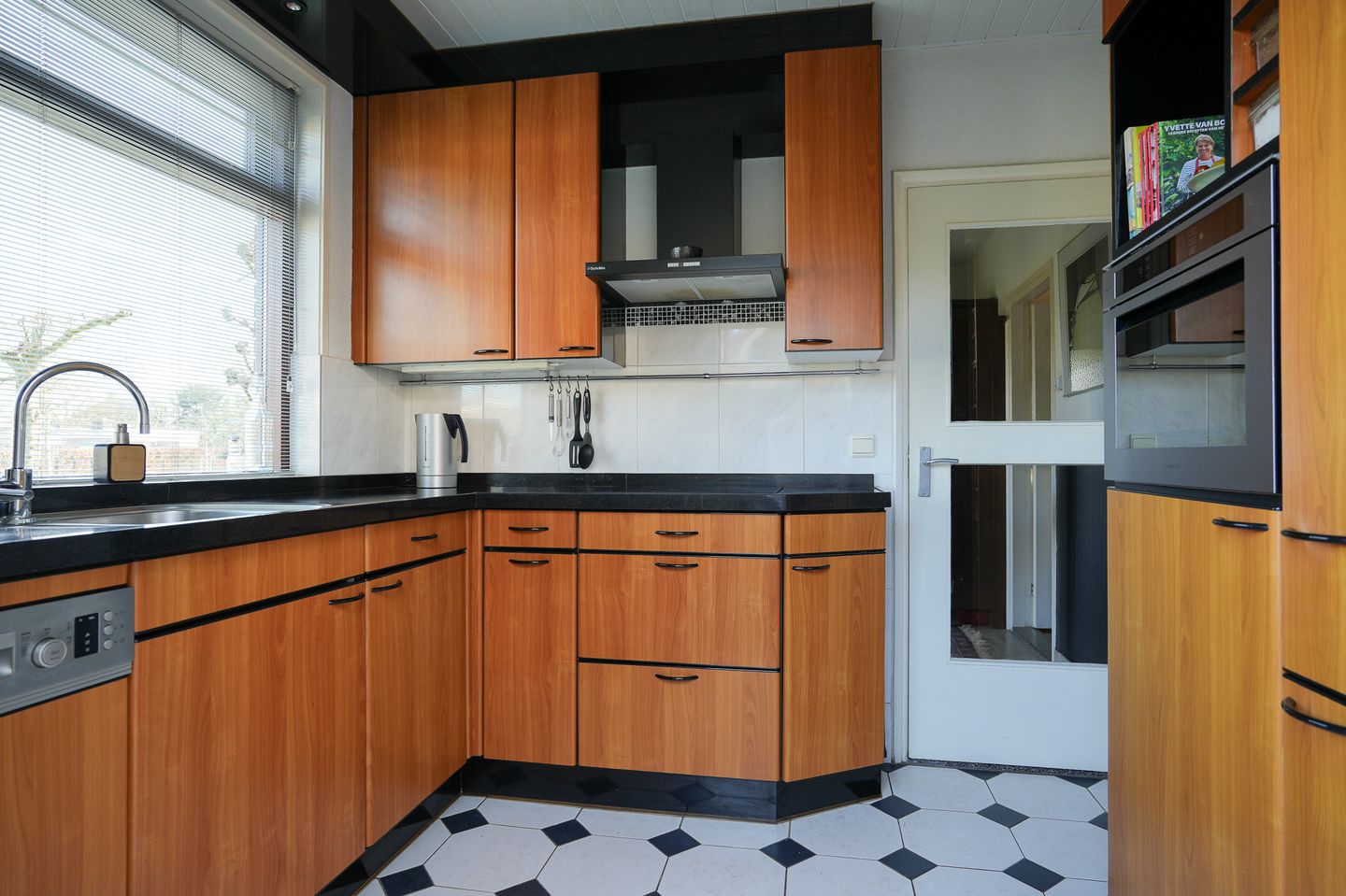 Photo 14 of Lindelaan 11