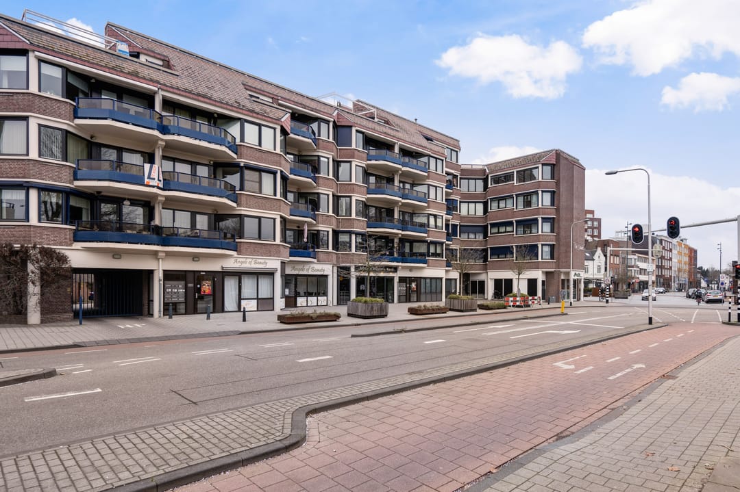 Foto 1 van Parallelweg 33